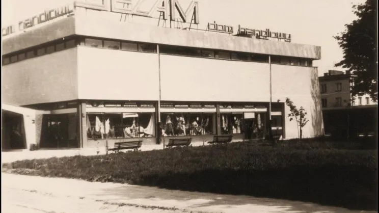 DH "Sezam w Mościcach na fotografii archiwalnej