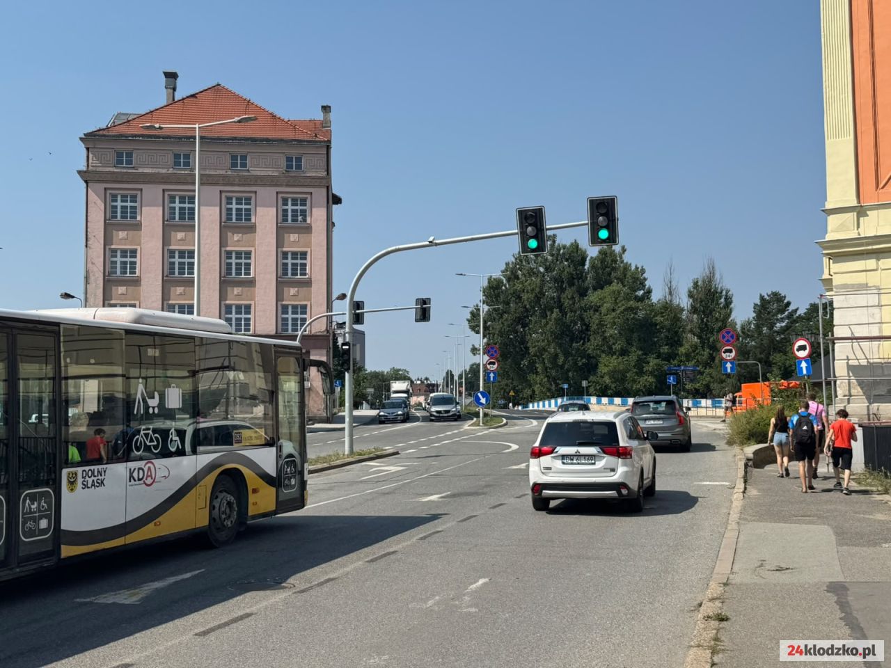 Most na ul. Kościuszki w Kłodzku już otwarty. Po ponad roku ruch odbywa się już bez utrudnień