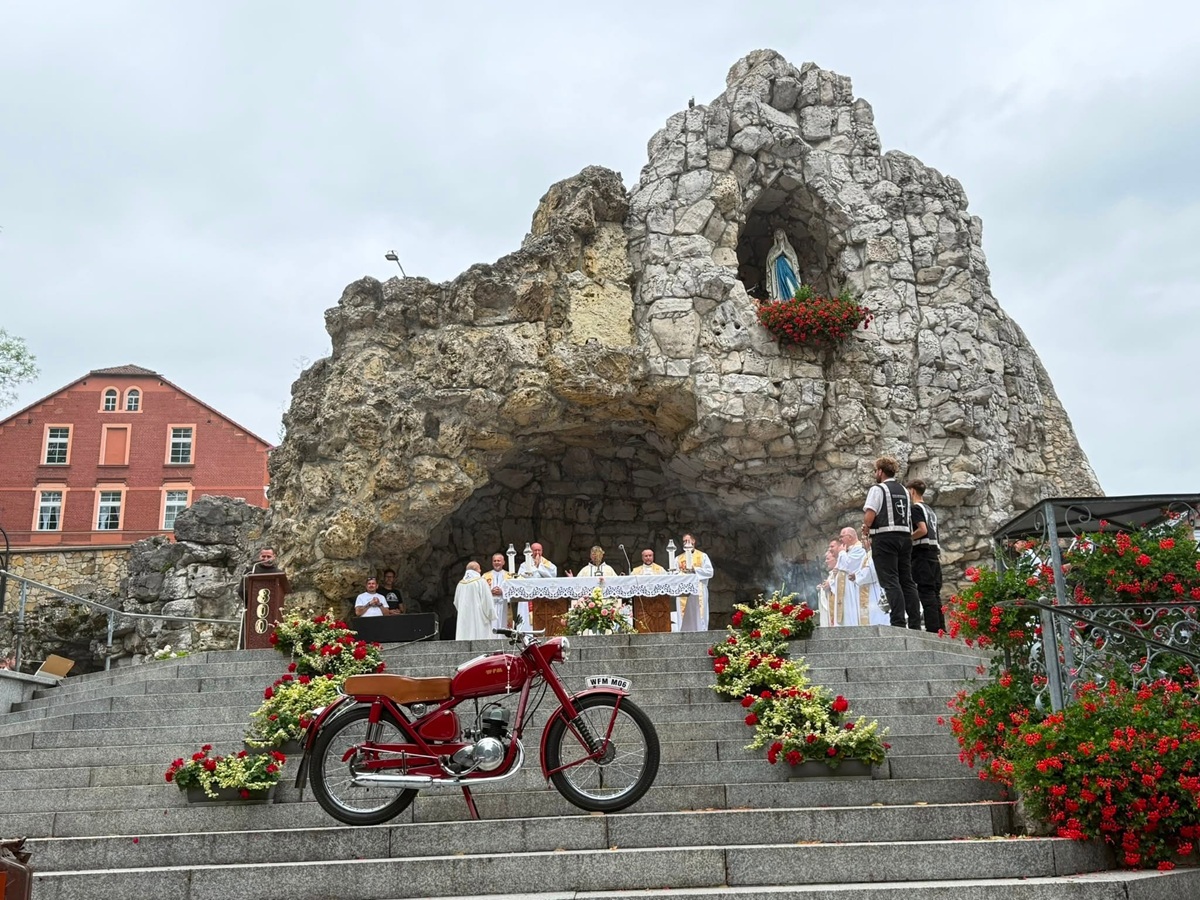 Motocykliści modlili się na Górze Świętej Anny
