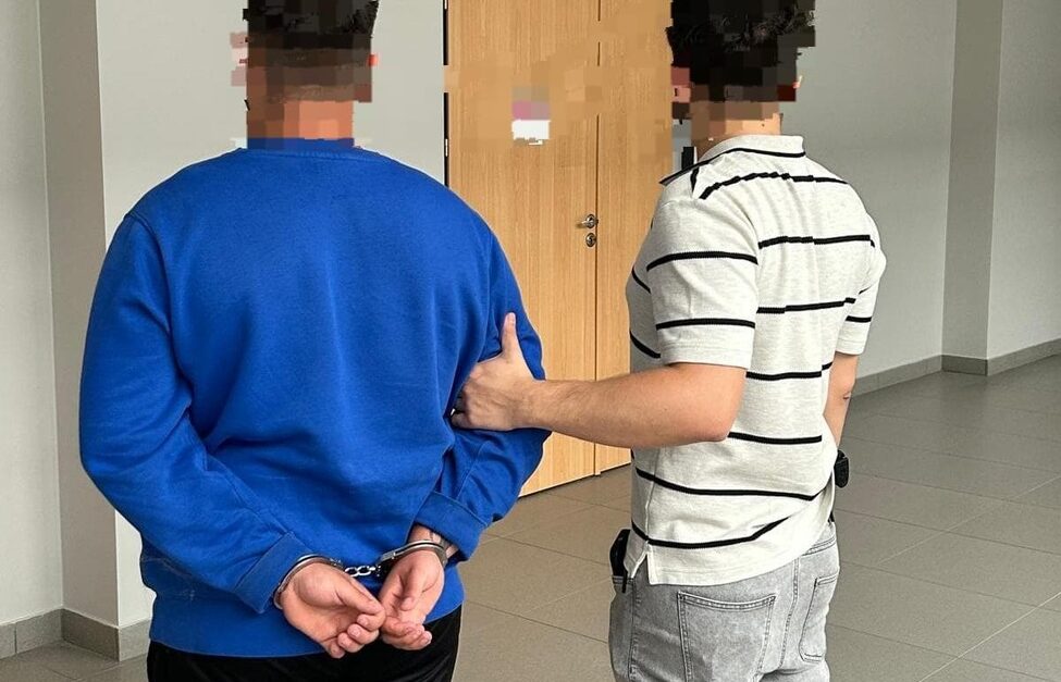 19-latek złamał sądowy zakaz prowadzenia pojazdów. Szybka kara w trybie przyspieszonym