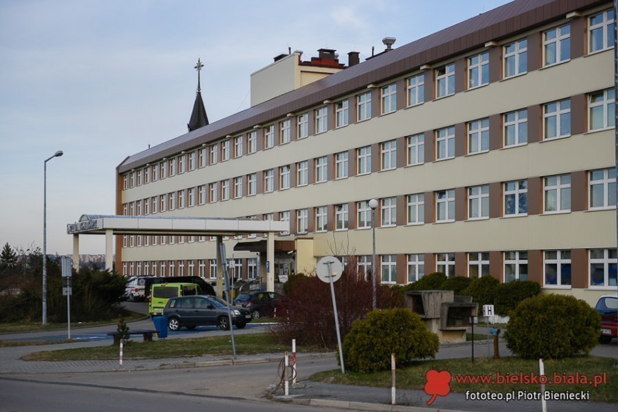 Mowa nienawiści i groźby po publikacjach. Szpital prosi policję o wzmożoną ochronę dla SOR-u