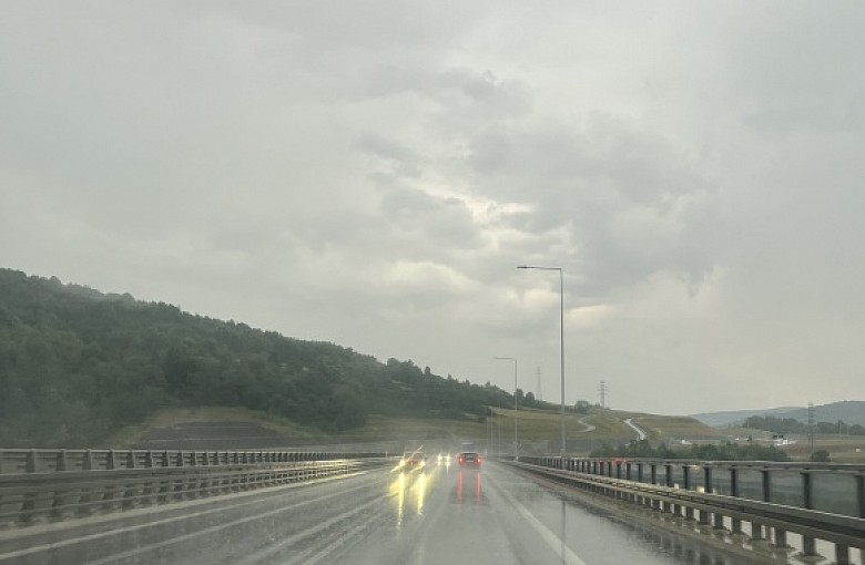 Może być groźnie! IMGW ostrzega przed burzami