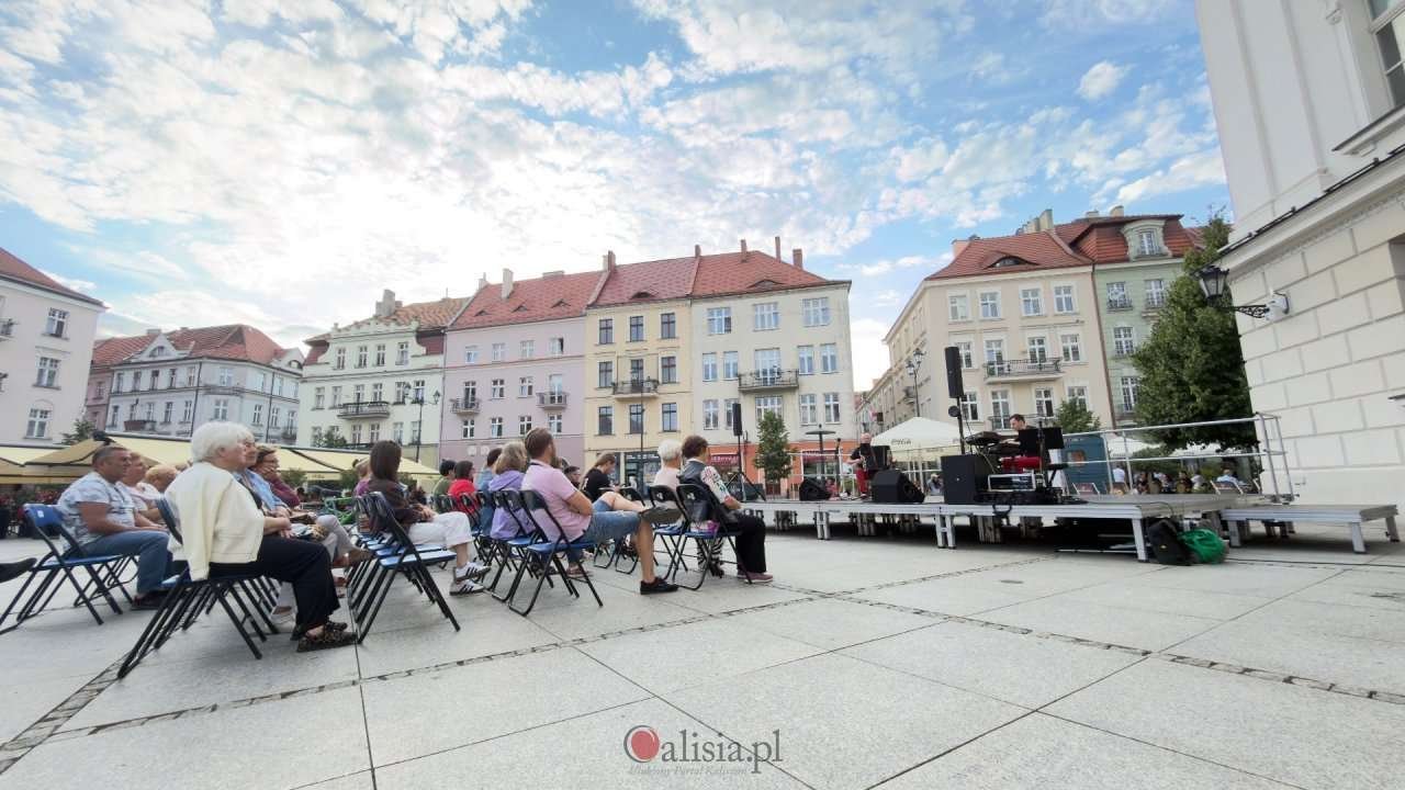 "Muzyczne Labirynty" w wakacyjne weekendy. Wiktoria Łukowiak / Lech Pierunek