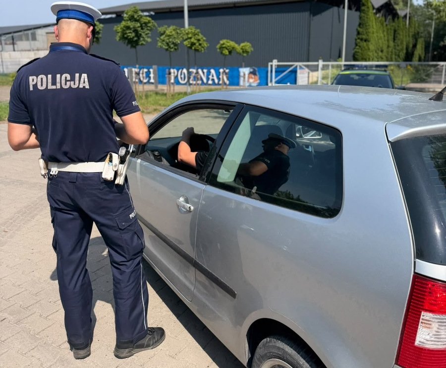Myślał, że wygra wyścig ze sprawiedliwością – ta dogoniła go za sprawą śremskich policjantów