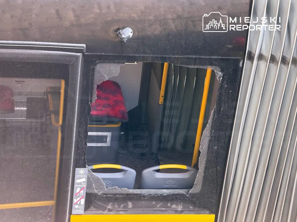 Wypadek autobusu miejskiego w Warszawie