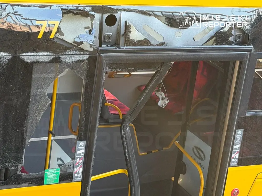 Wypadek autobusu miejskiego w Warszawie