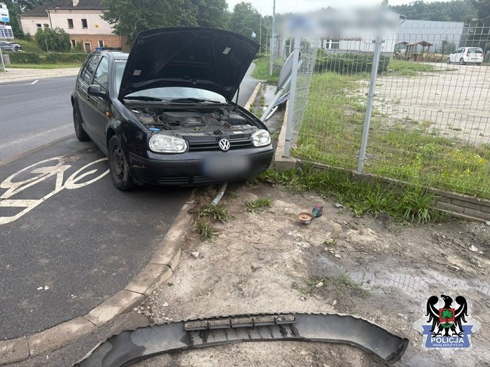 N Doprowadził do kolizji nie posiadając uprawnień do kierowania pojazdami