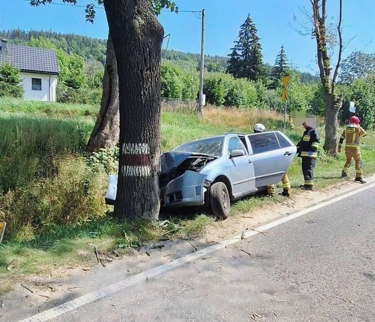 N Groźny wypadek, potrzebna pomoc. Są utrudnienia w ruchu