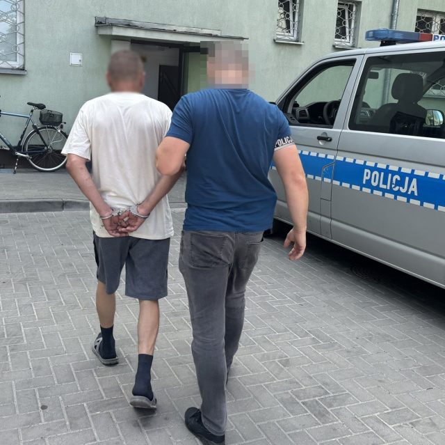 Narkotyki na kilkaset porcji dealerskich. Dwaj mężczyźni zatrzymani w gminie Tuczna