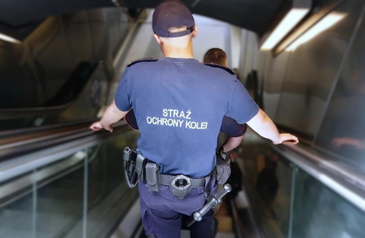 Nastoletni uciekinier znalazł się na poznańskim dworcu