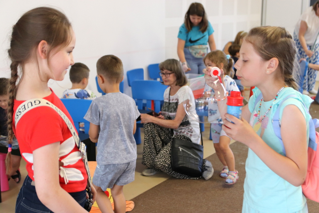 Niebieska moc zabawy 17/07/2026,
