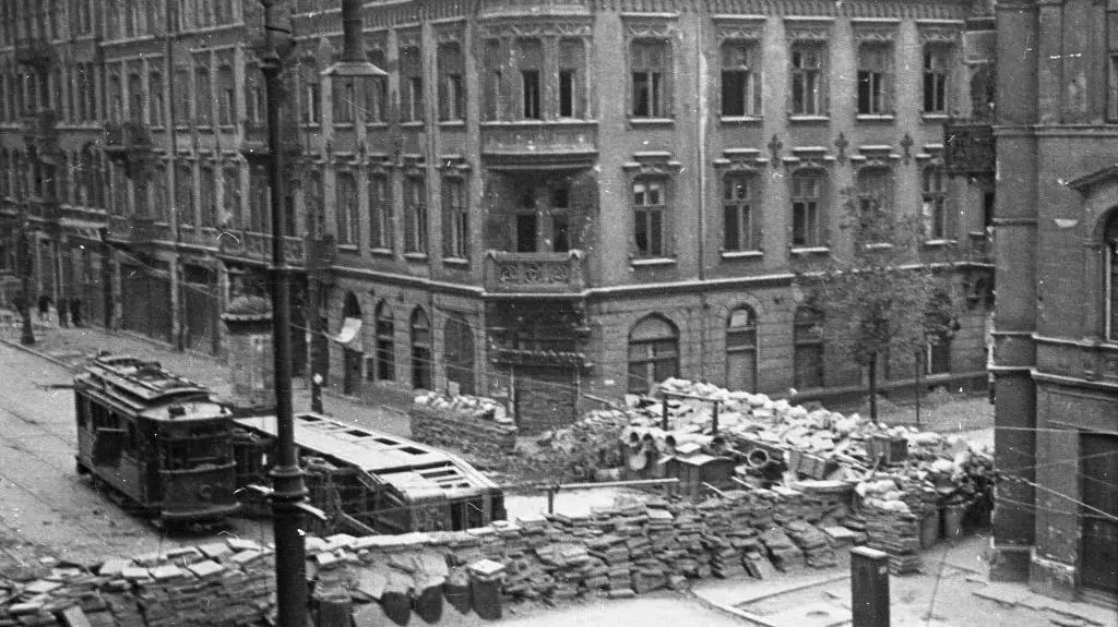 Tramwaje na barykadach Powstania Warszawskiego