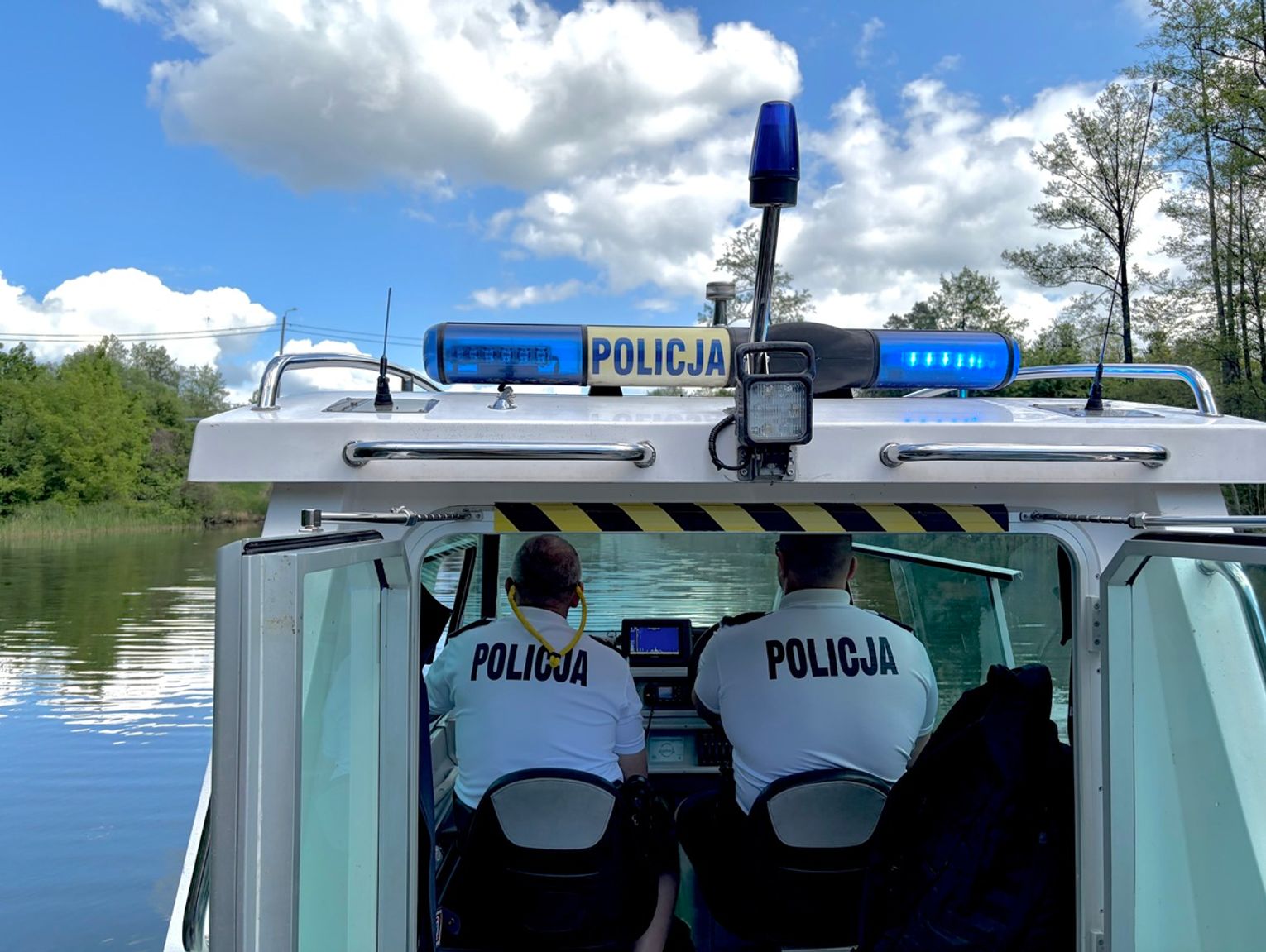 Nietrzeźwy sternik zatrzymany na jeziorze Białym