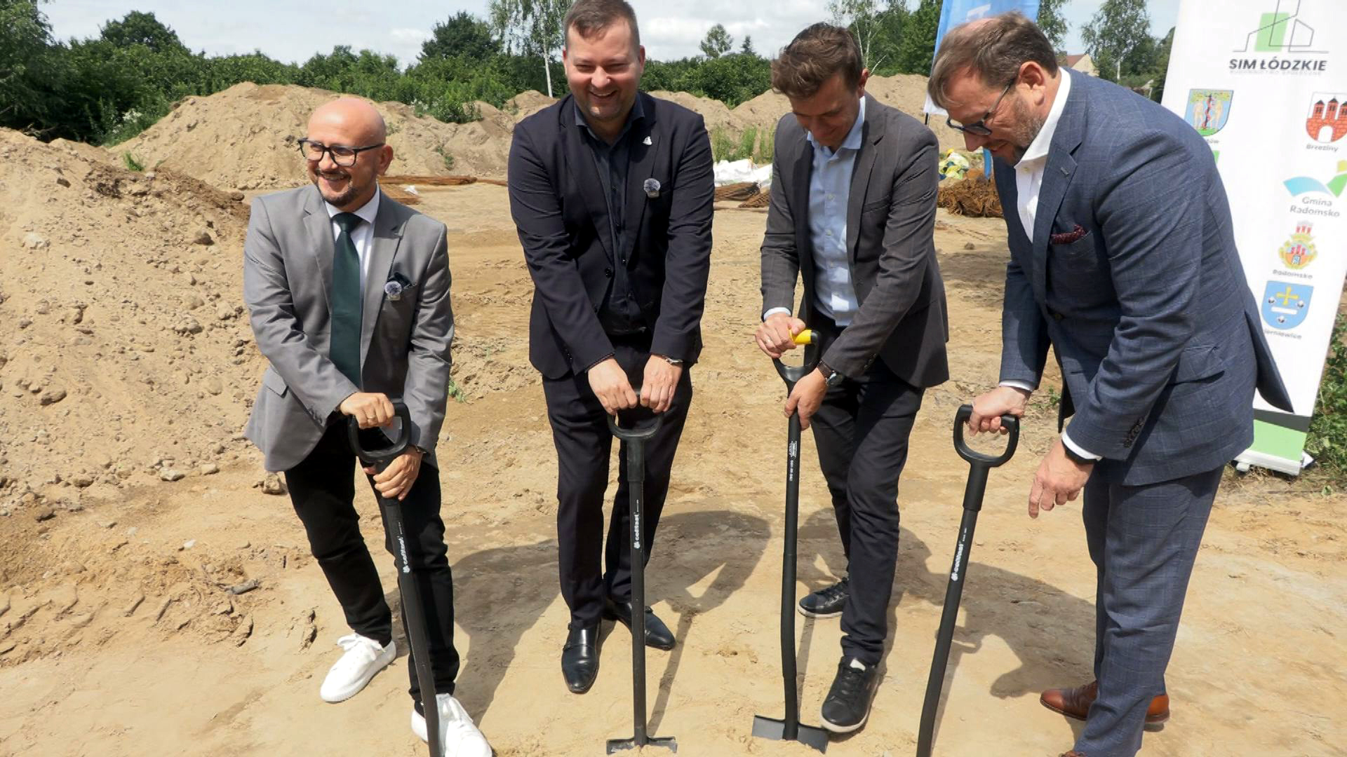 Nowe bloki w Dobrzelowie
