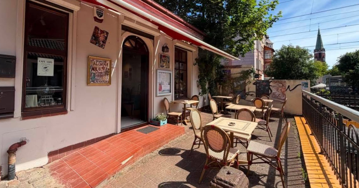 Nowe miejsce dla fanów kawy i kultury w Sopocie. Petit Cafe Luis zaprasza