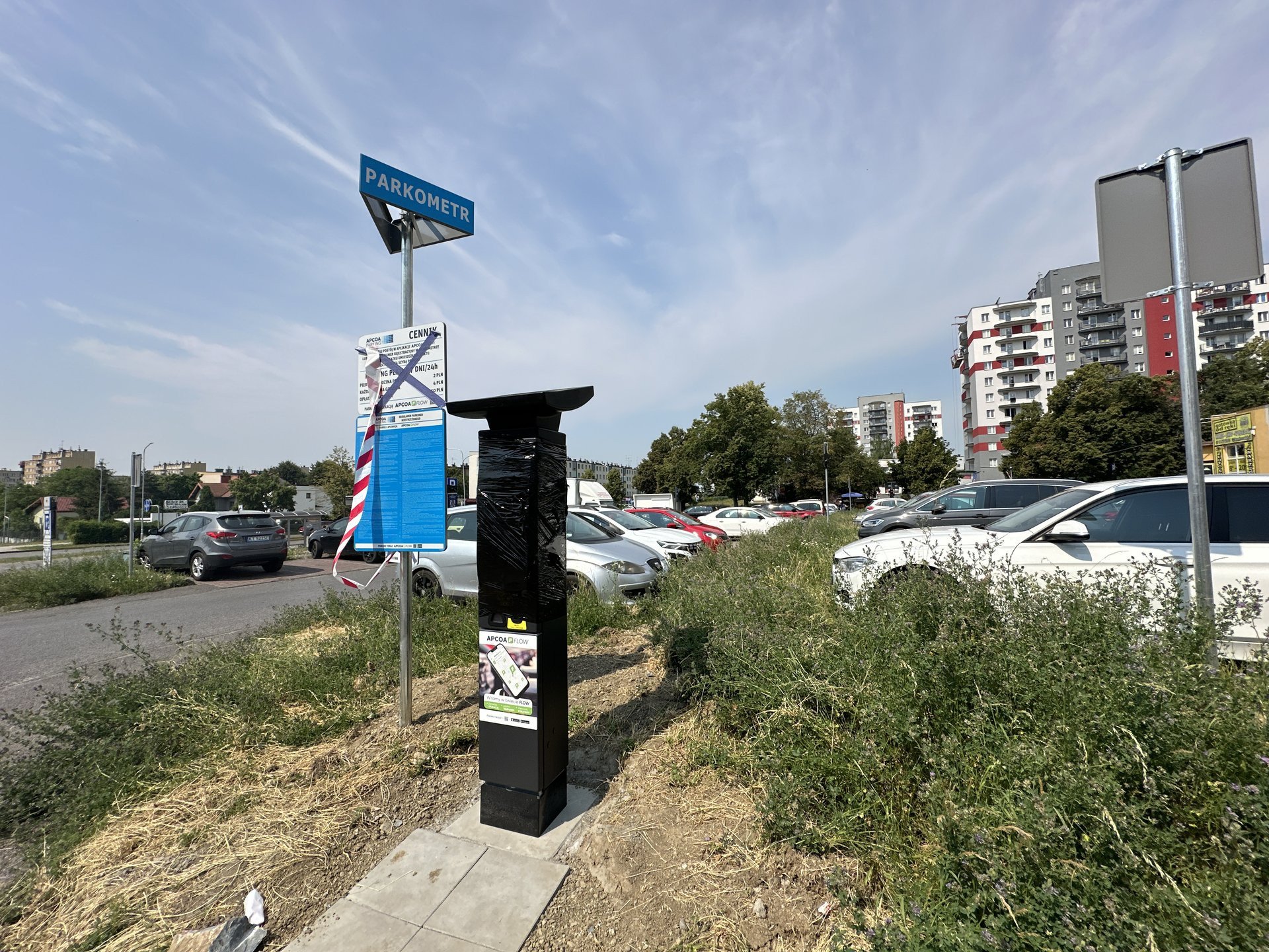 NOWEDarmowy parking na placu przy ul. Słoneczna-Leśna dla wybranych. Pomysł budzi emocje