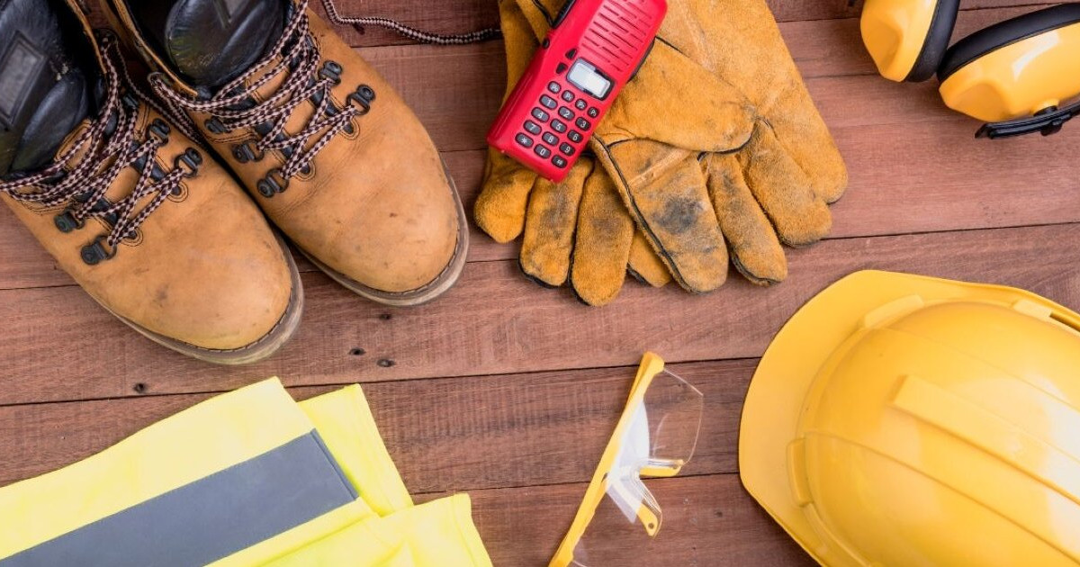 Nowoczesny wynajem odzieży roboczej z pełnym serwisem