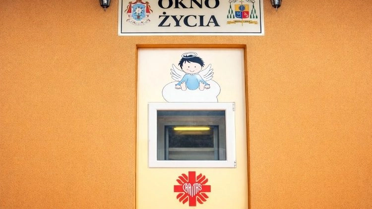 Noworodek w warszawskim Oknie Życia