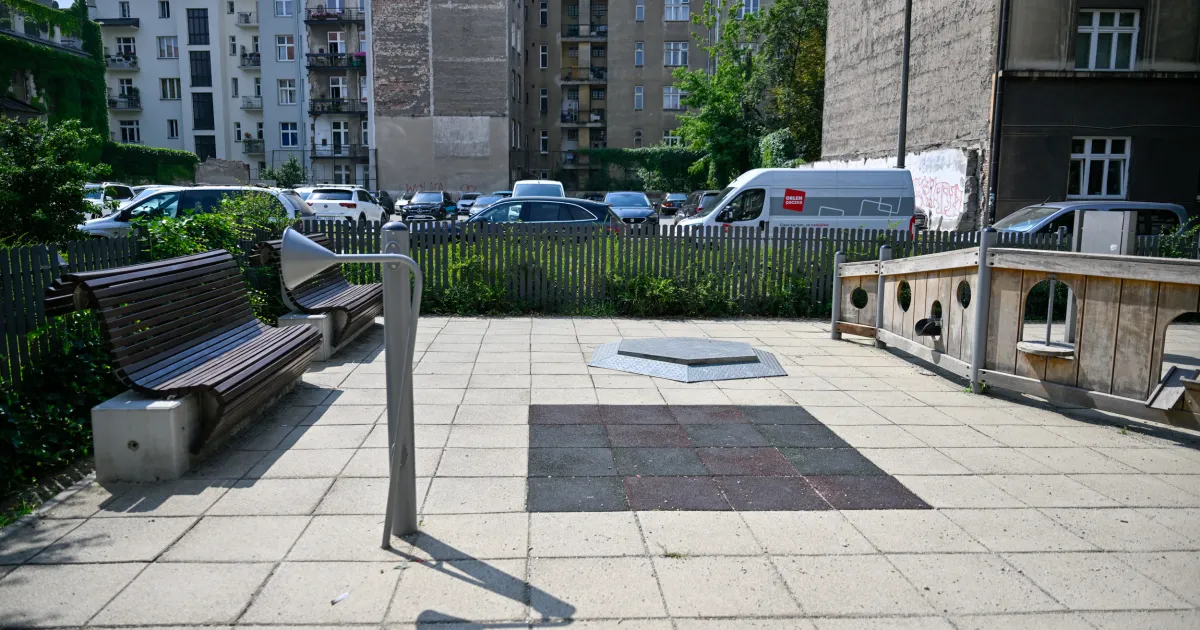 Nuda, kurz i szczury w centrum Krakowa. „To nie plac dla dzieci, to statystyka”