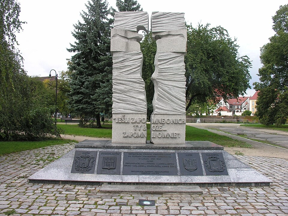 Ocalałe z rzezi wołyńskiej dzieci wciąż noszą w sobie tamten strach