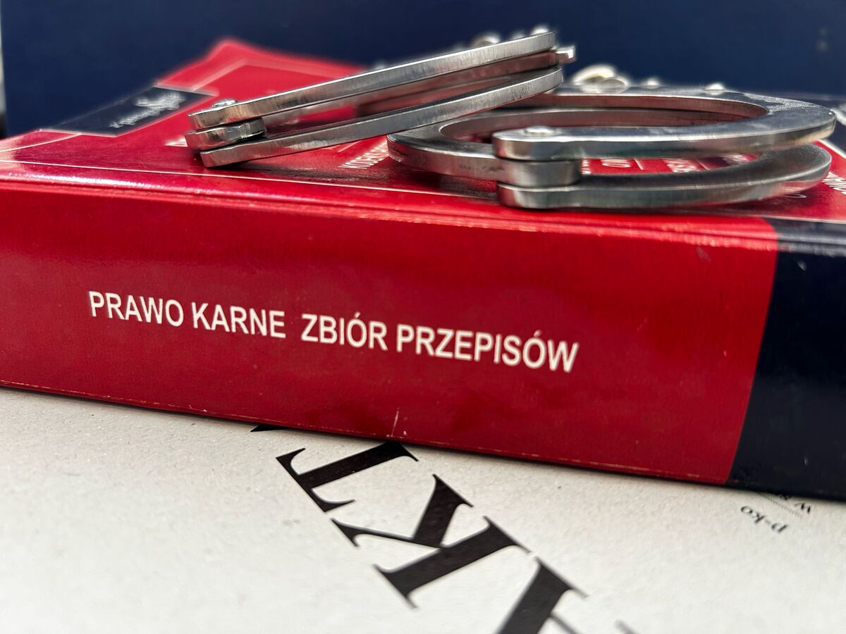 Odpowie za posiadanie narkotyków 21/07/2026,