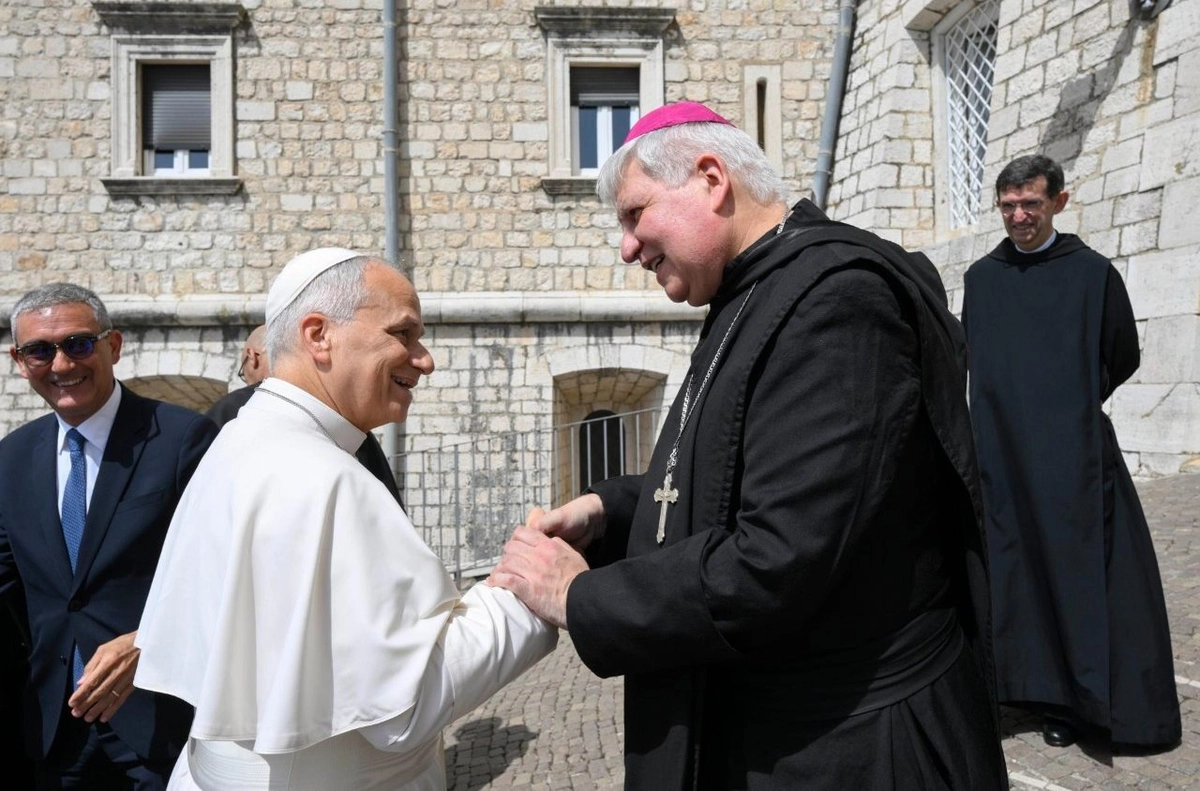 Opat Monte Cassino: Leon XIV przybył jako pielgrzym pokoju