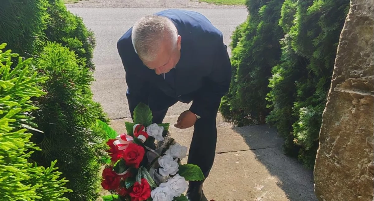 Pamiętają o ofiarach zbrodni w Dmeninie. R…