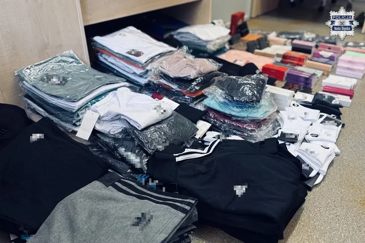 Perfumy i ubrania miały znane marki. Policja zatrzymała 47-latka
