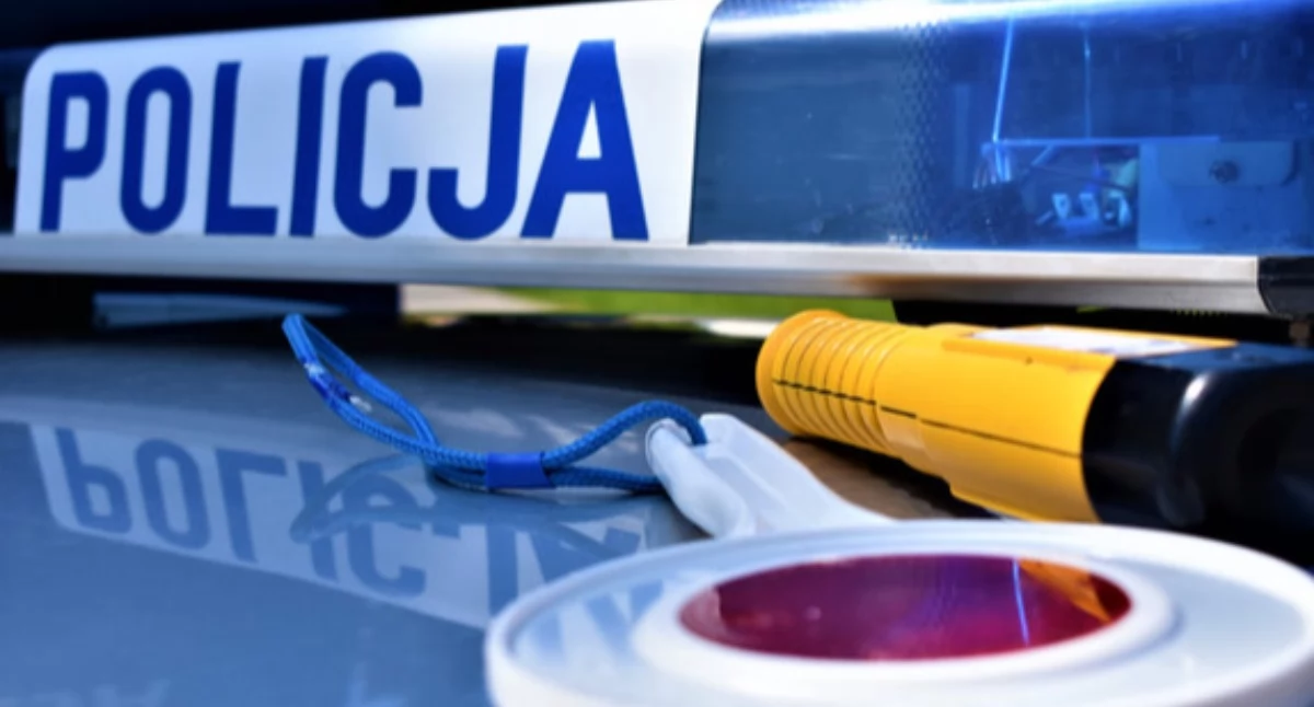 Pijany kierowca wpadł przez nadmierną prędkość. Miał ponad 1,2 promila alkoholu