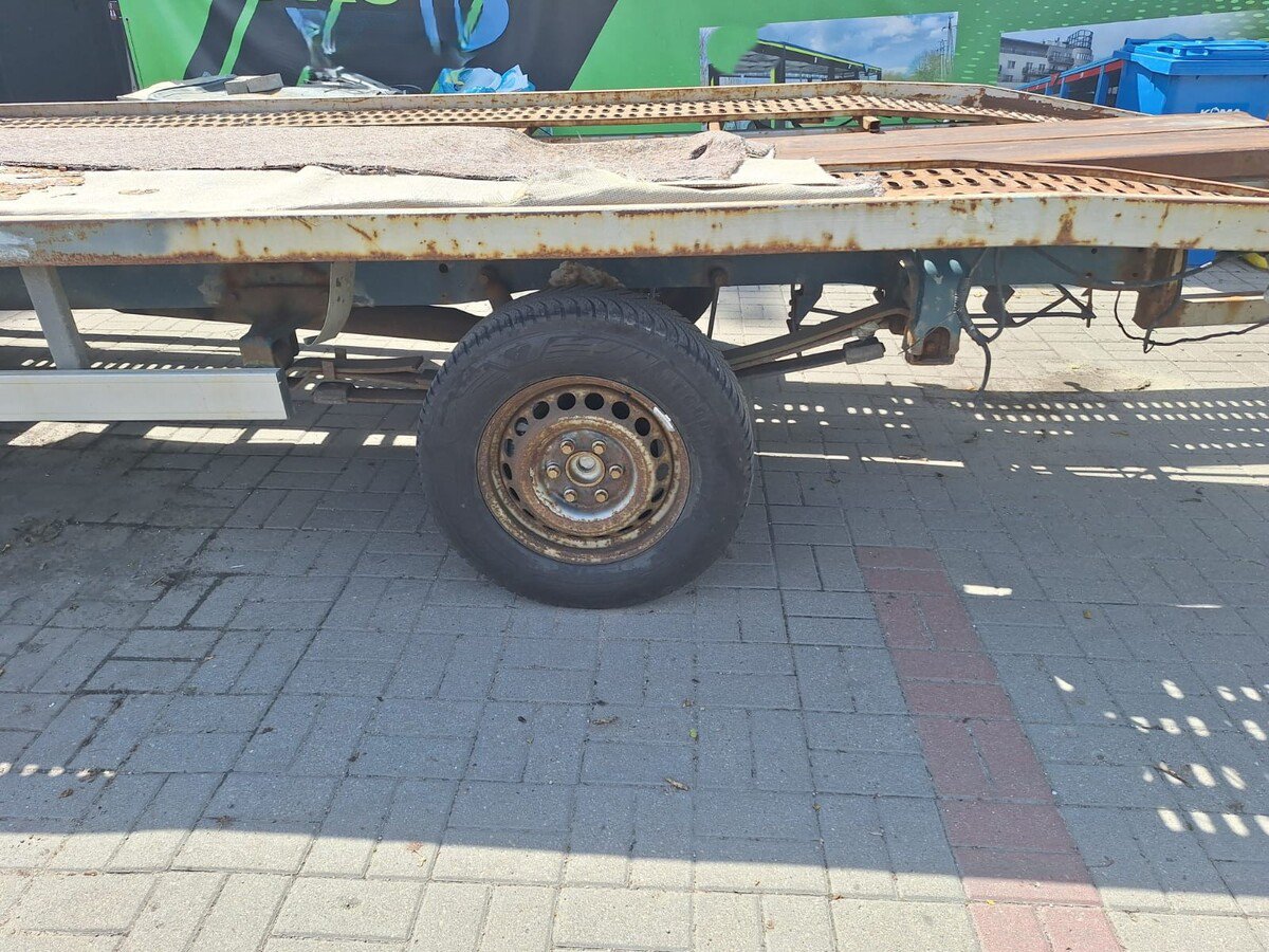 Pijany na hulajnodze, nietrzeźwy za kierownicą i auto w fatalnym stanie. Policja podsumowała weekend na drogach powiatu