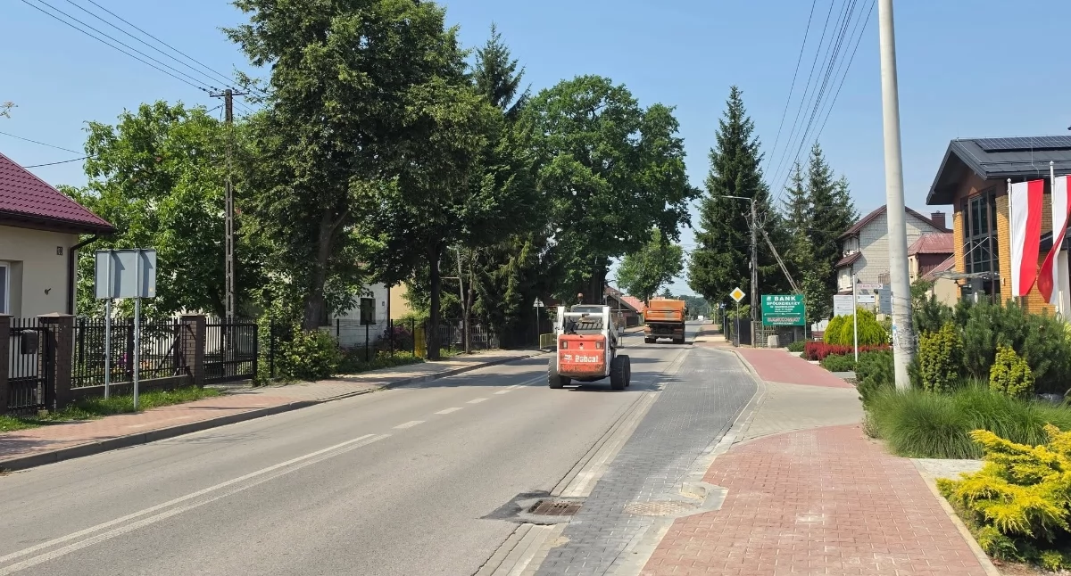 Pilawa: od poniedziałku ruch wahadłowy na Alei Wyzwolenia. Trwa remont drogi wojewódzkiej 805