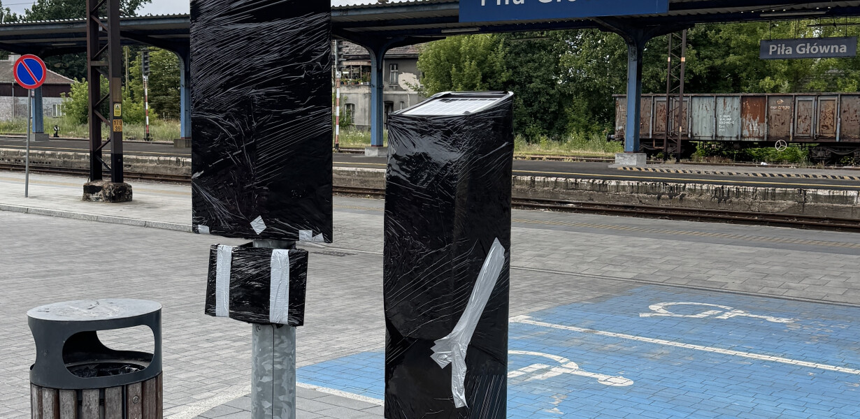 PKP zerwała umowę z zarządcą parkingu. Co dalej?