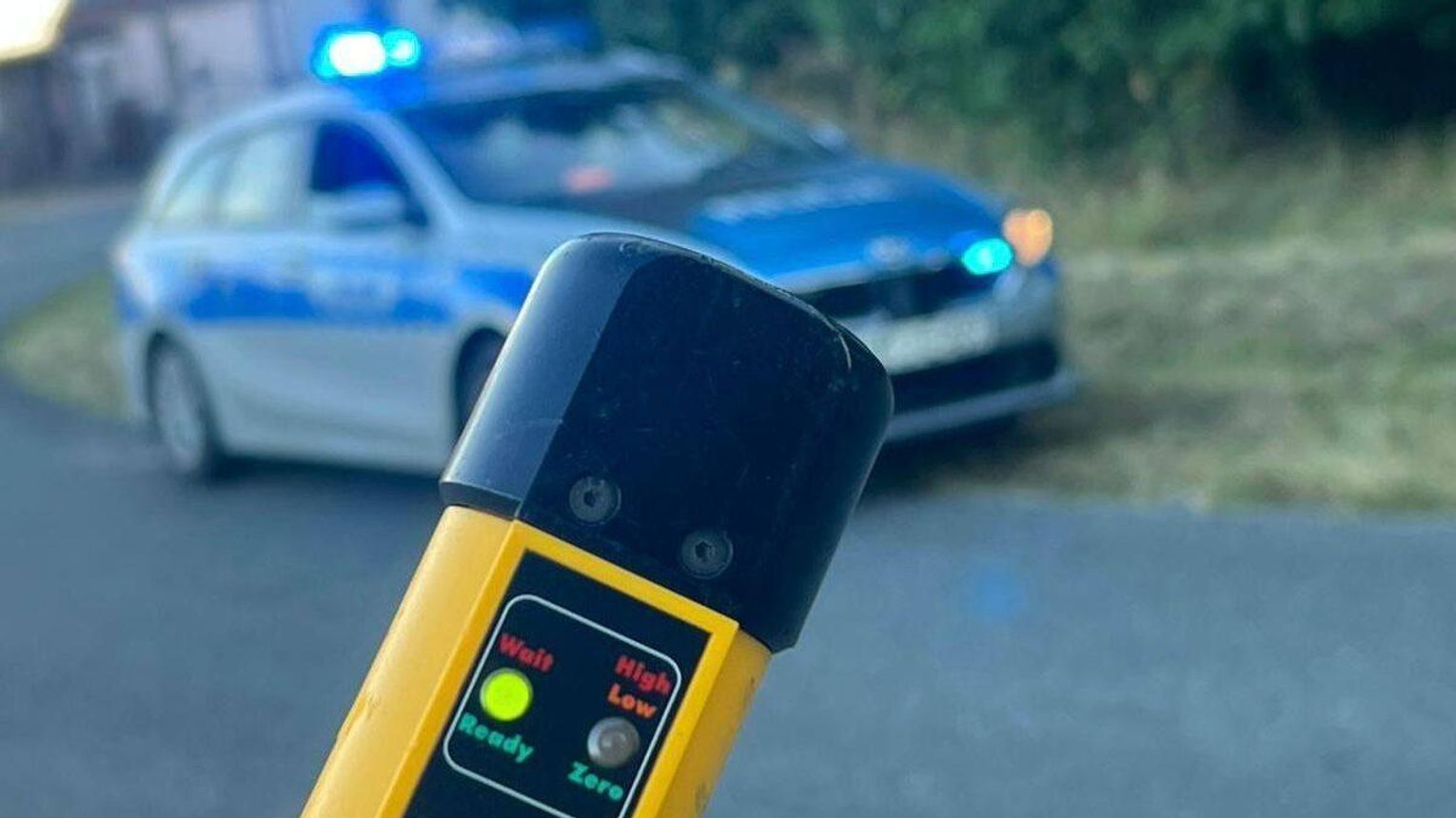 Po alkoholu ruszyli w drogę. Dwóch rowerzystów zapłaci po 2500 zł mandatu