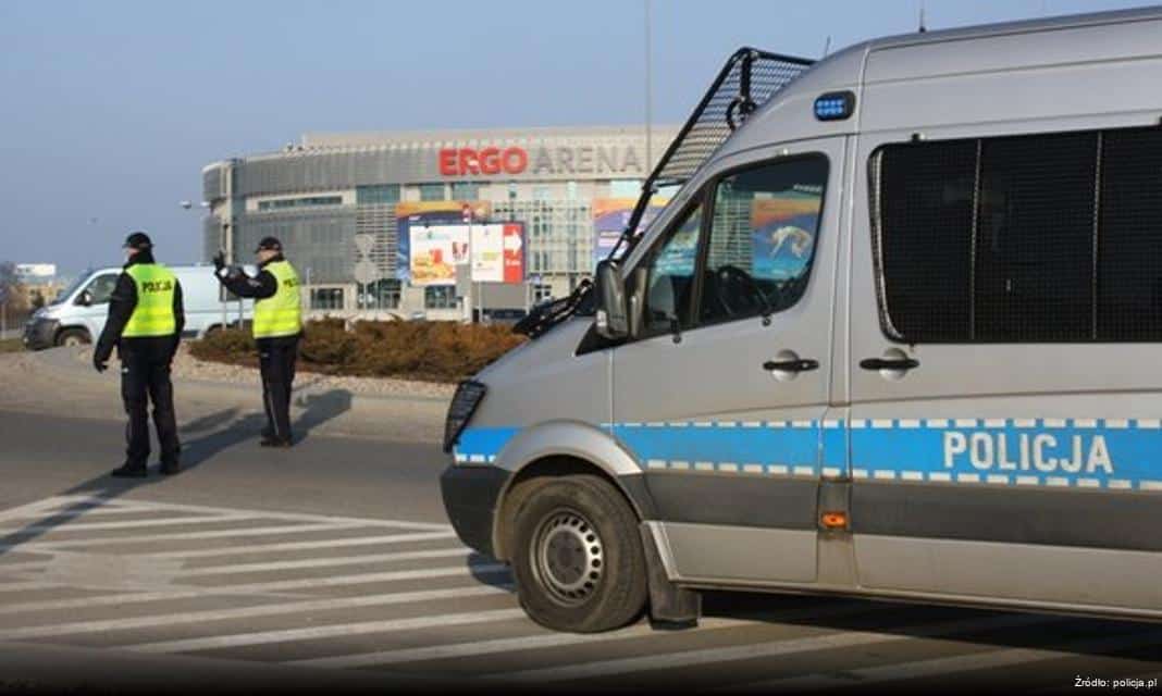 Podsumowanie działalności oddziałów mundurowych w Opolu Lubelskim za miniony rok szkolny