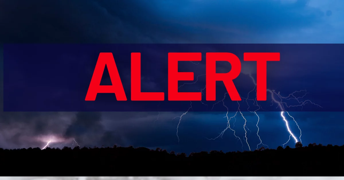 Podwójny alert dla Podkarpacia na popołudnie! Idą silne burze, rzeki mogą błyskawicznie przybrać