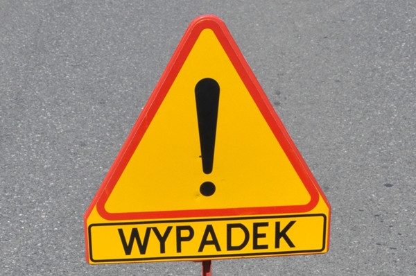 Pojazd wypadł z drogi na A1! Jezdnia jest zablokowana