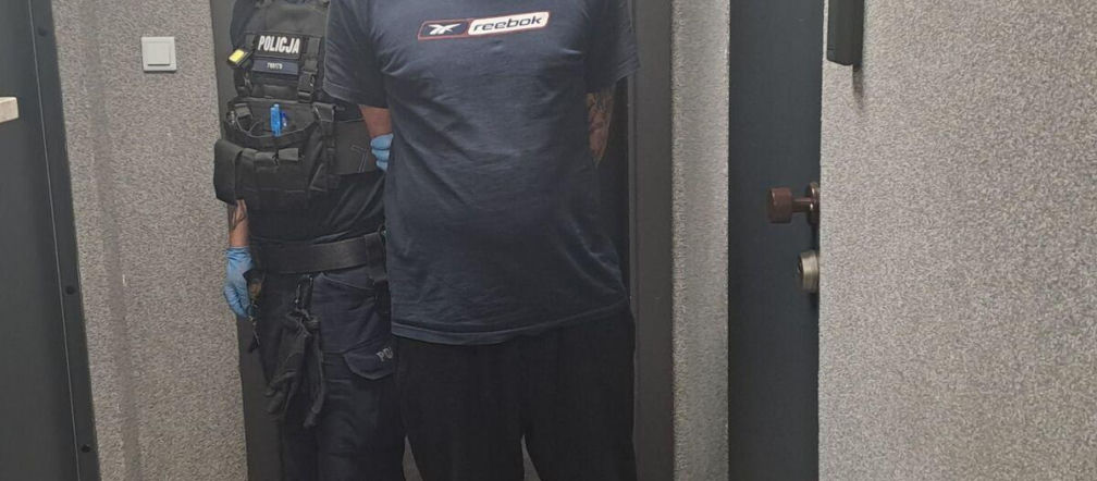 Policja W Opolu Lubelskim wpadł diler. W jego domu znaleziono 400 porcji narkotyków