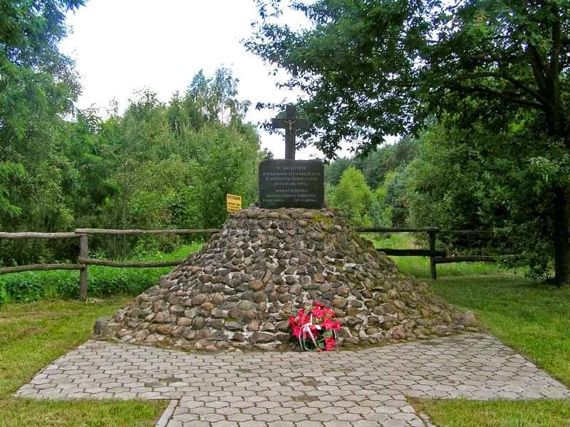 Pomnik ku czci żołnierzy polskich (żołnierzy 34. Pułku Piechoty)