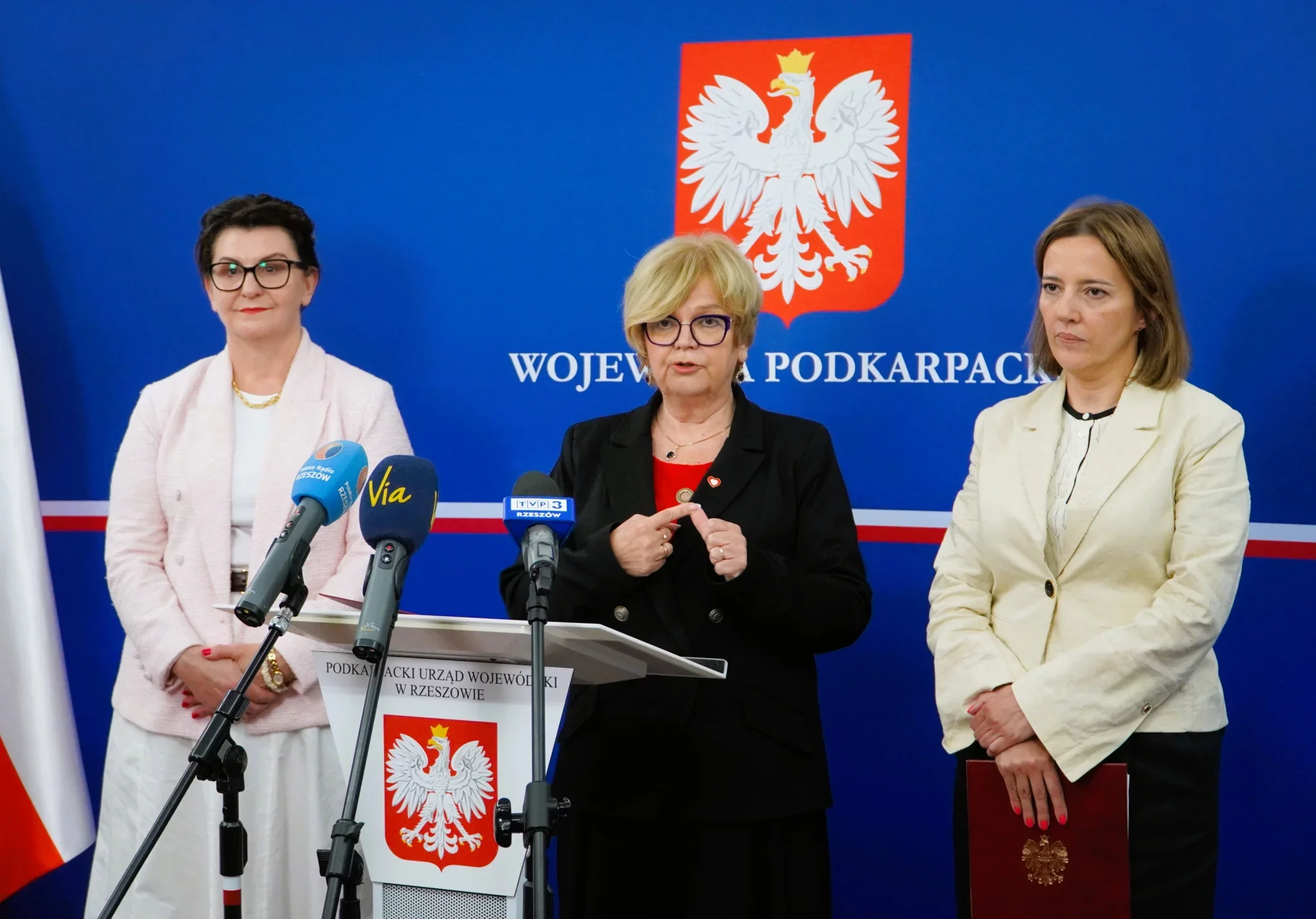 Ponad 178 mln zł na drogi i wielkie wsparcie dla seniorów. Podkarpacie z potężnym zastrzykiem gotówki