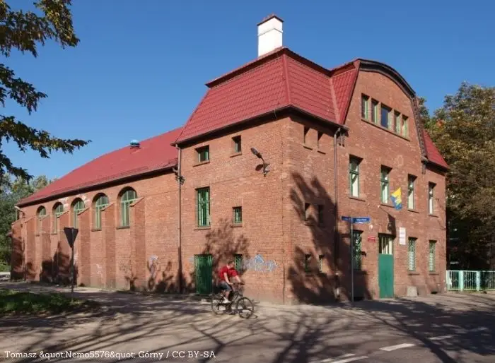 Poród nie zawsze zaczyna się w terminie. Co warto mieć gotowe