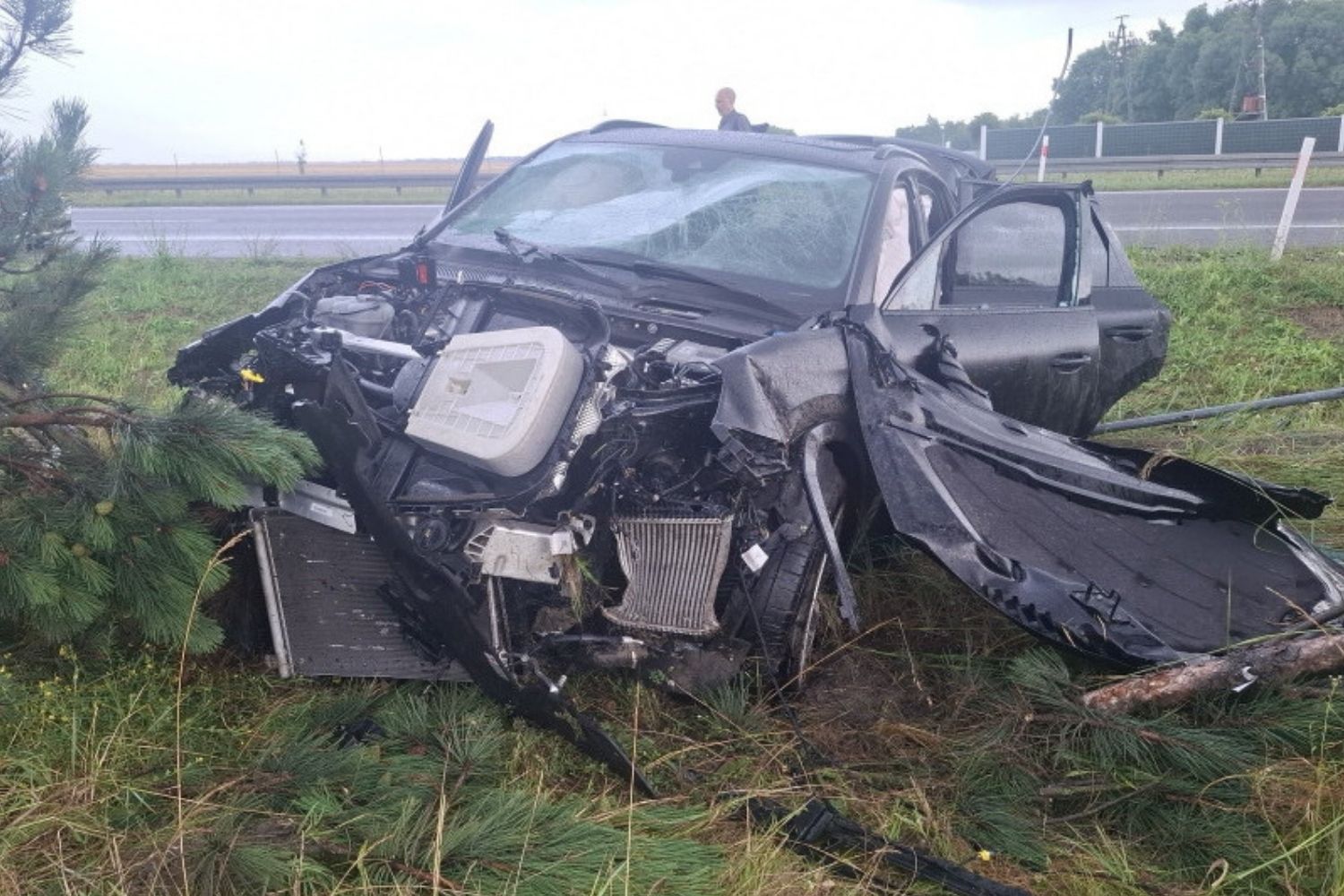 Porsche dachowało. Kierowca z mandatem