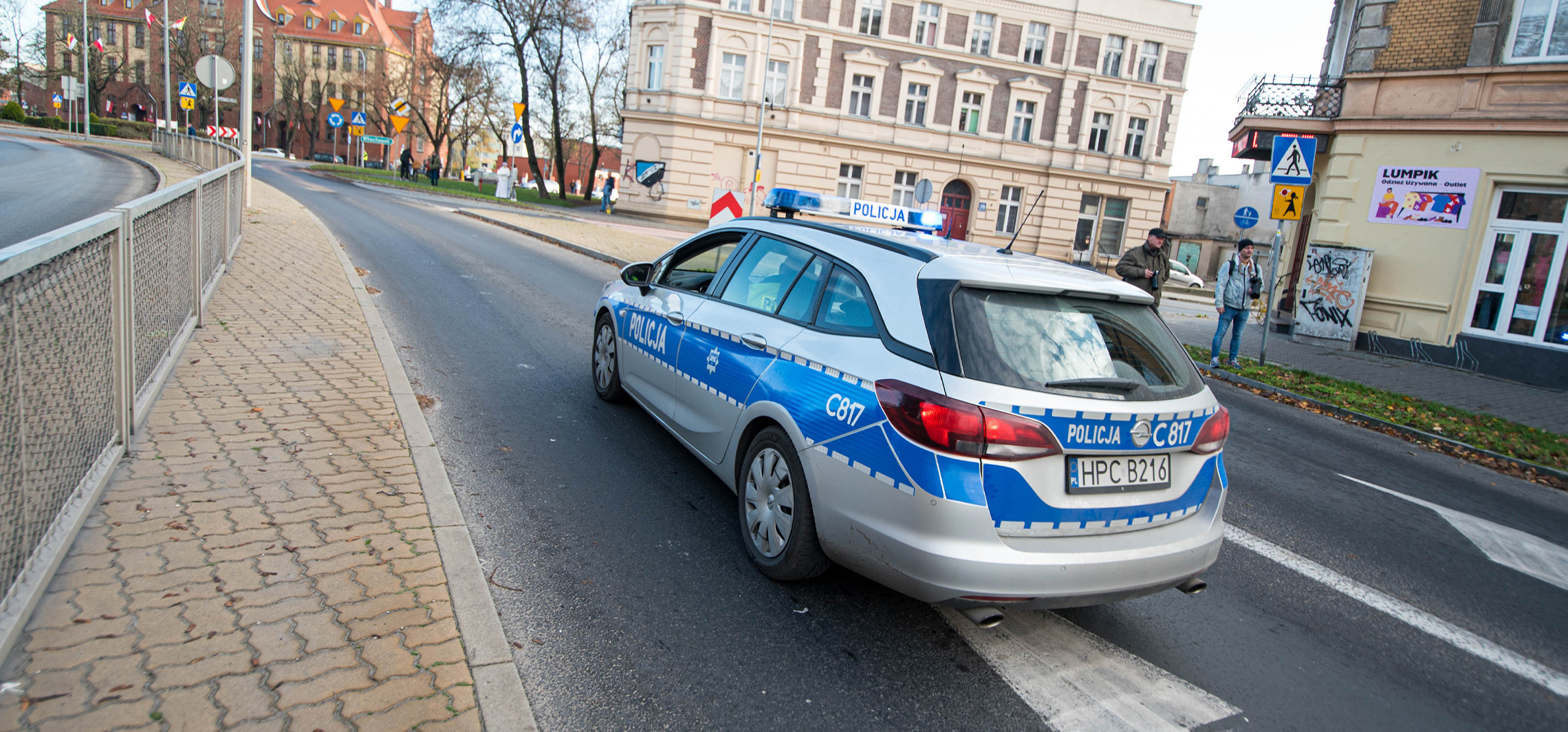 Poszukiwani mężczyźni zatrzymani. Trafią do więzienia