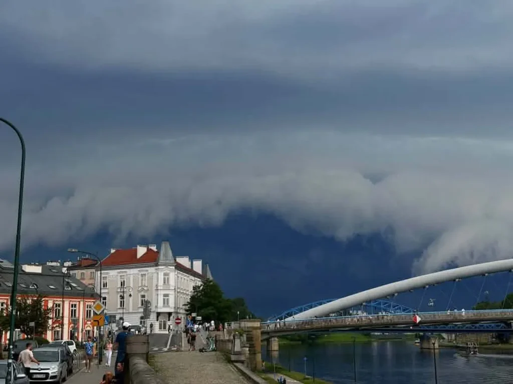 "Burza nad Krakowem"