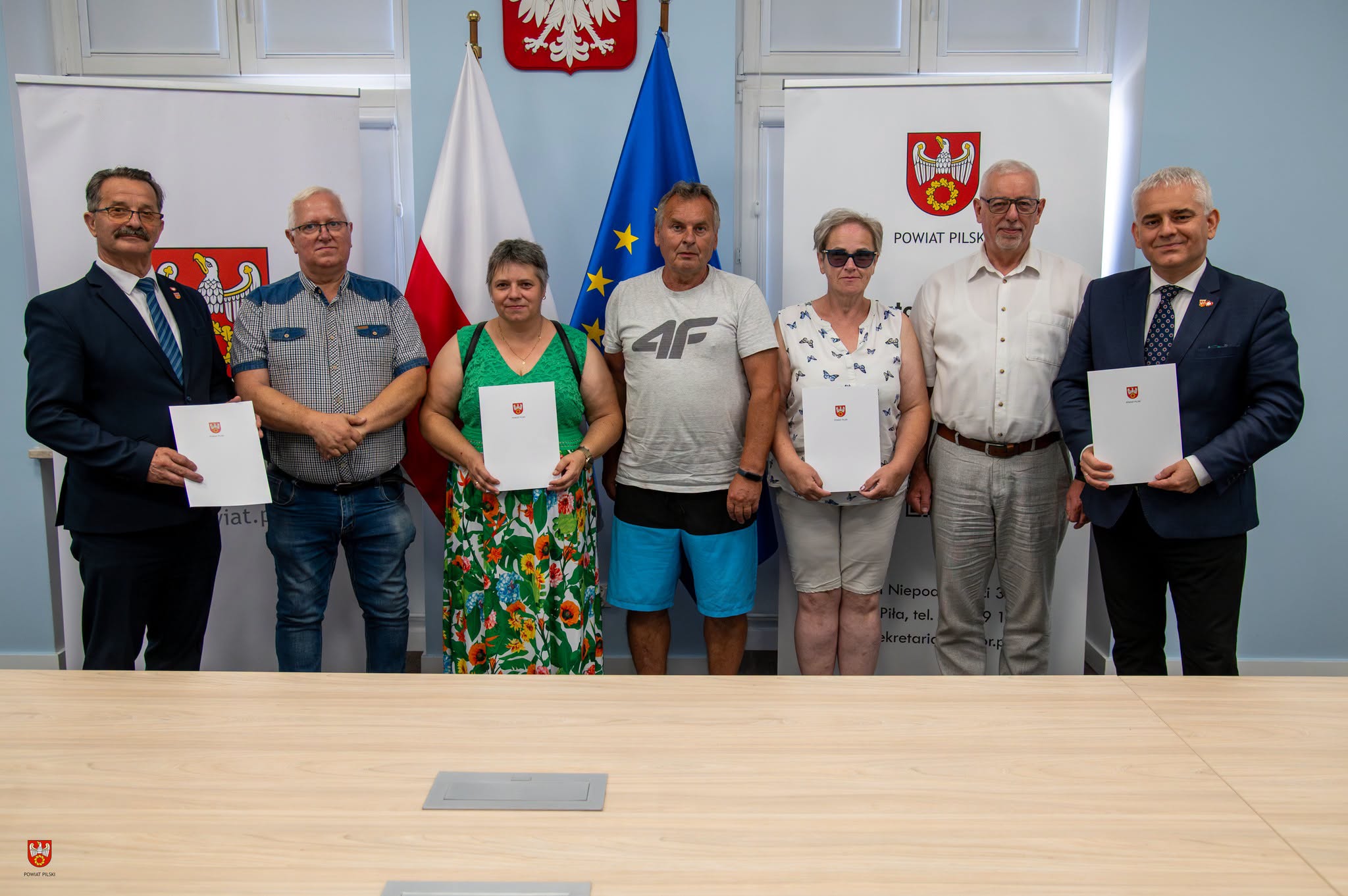 POWIAT PILSKI WSPIERA RODZINY ZASTĘPCZE