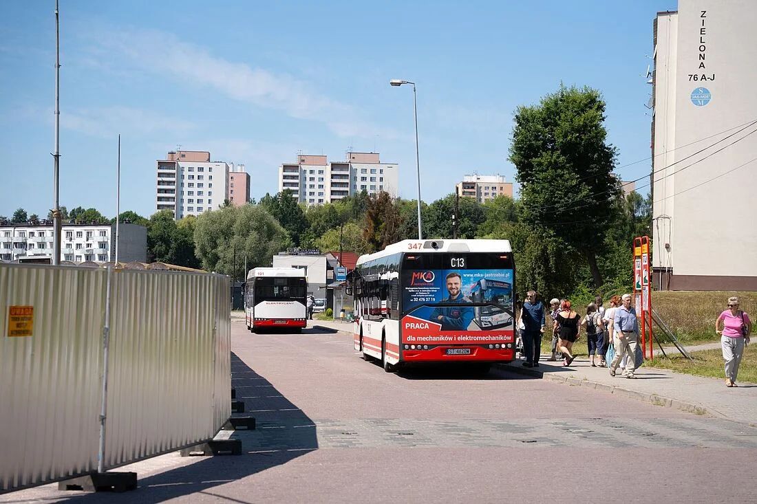 Powstaje Centrum Przesiadkowe w Jastrzębiu-Zdroju. Teren już zagrodzony