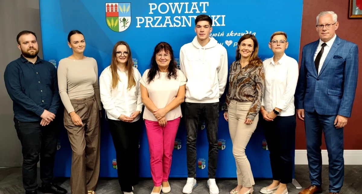 Powstaną nowe firmy w powiecie przasnyskim. Przedsiębiorcy podpisali umowy na dofinansowanie