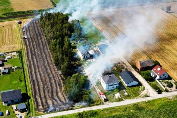 Pożar ścierniska w Raciborzu-Markowicach