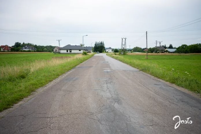 Prawie 24 miliony złotych na drogi w Jaśle i okolicach. Zobacz, gdzie powstaną nowe chodniki i przejścia