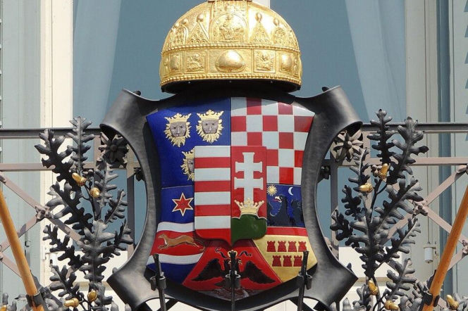Prezydent Węgier rezygnuje
