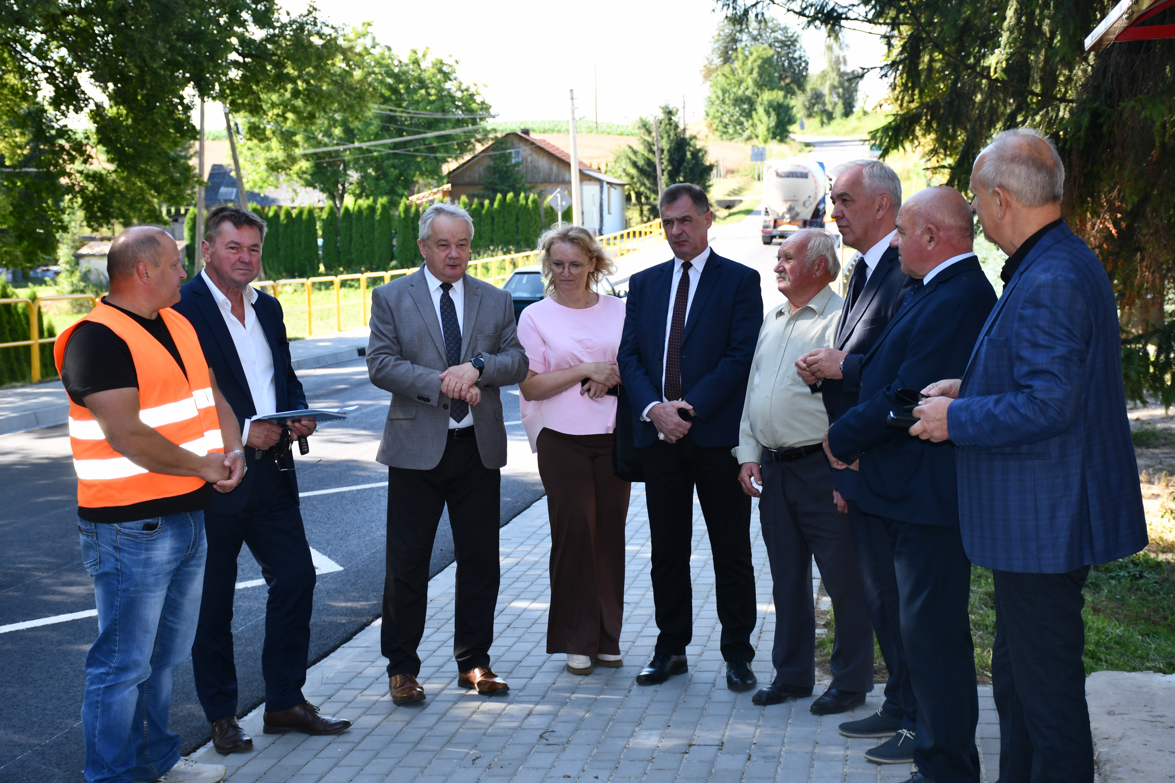 Przebudowana droga powiatowa w Cieplicach oficjalnie oddana do użytku